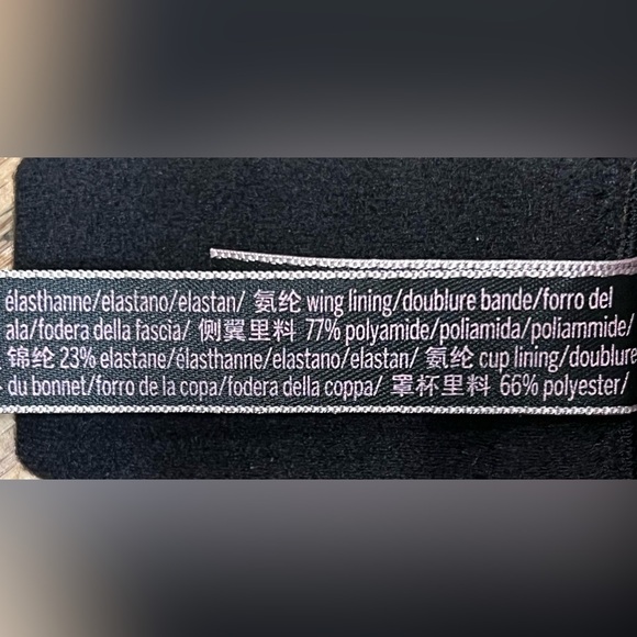 NWOT VS Victoria’s Secret Very Sexy Rhinestone Straps Push Up Bra Black 36D - Picture 4 of 6